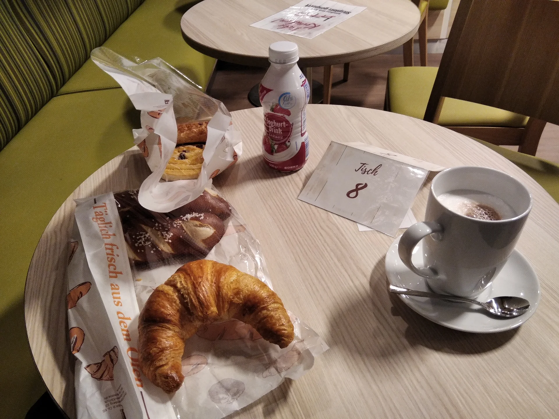 kleines (!) Frühstück | © Paul Hoffmann 2022