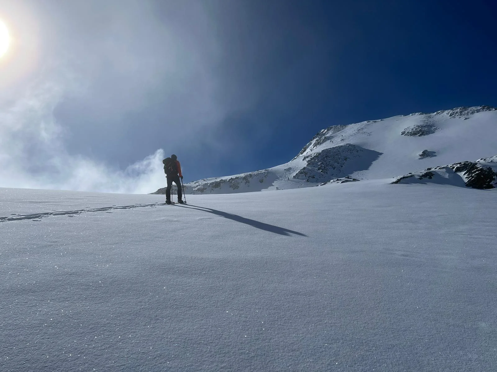 Paul mit Schneeschuhen am Samerschlag/Sellrain | © Denise Richter 2023