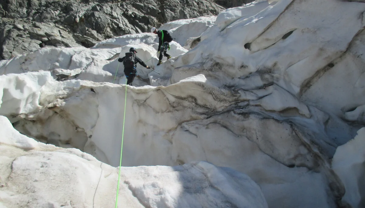 Spaltenzone im Abstieg vom Piz Palü | © Paul Hoffmann 2023